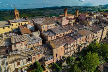 Torrita di Siena 'nın havadan görünüşü, İtalya' nın Tuscany eyaletinde bir komündür.