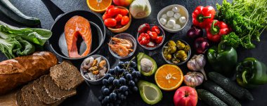 Akdeniz diyetini temsil eden gıda ürünleri genel sağlık durumunu iyileştirebilir