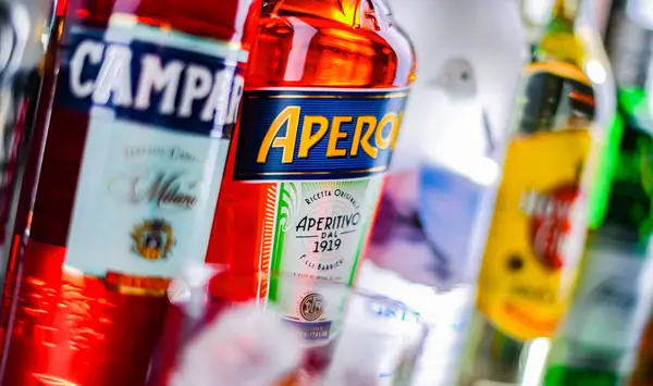 Poznan Pol Nov 2023 Lahve Různých Globálních Značek Tvrdého Alkoholu — Stock fotografie