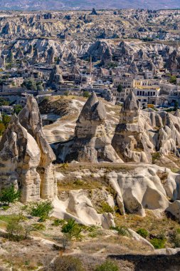 Kapadokya 'nın Nevsehir ilindeki Goreme manzarası.