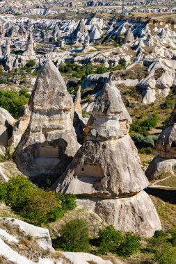 Kapadokya 'nın Nevsehir ilindeki Goreme manzarası.
