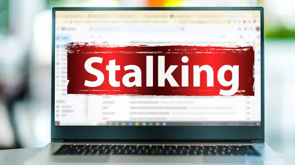 Laptop Computer Displaying Sign Stalking Internet Email Site — Stock Photo, Image