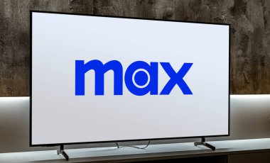 POZNAN, POL - MAR 01, 2024: Max 'in düz ekran TV seti, üst düzey talep üzerine abonelik videosu