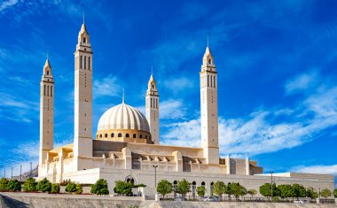 Nizwa Sultan Qaboos Camii, Umman