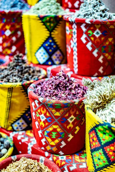 阿曼马斯喀特Souq Muttrah的香料和草药品种 — 图库照片