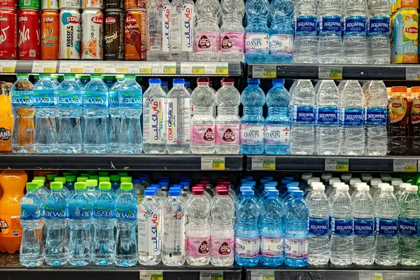 Muscat Oman Mar 2024 Bottles Cold Drinks Put Out Sale — Stock Photo, Image