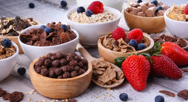 Bowls Containing Different Sorts Breakfast Cereal Products — Stock Photo, Image