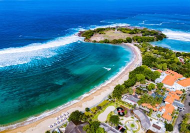 Güney Bali, Endonezya 'da Denpasar civarındaki Nusa Dua tatil köyü manzarası