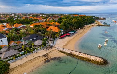 Denpasar, Bali, Endonezya 'daki Sanur Sahili manzarası