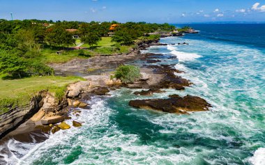 Tanah Lot yakınlarındaki uçurum kıyısı, Bali, Endonezya