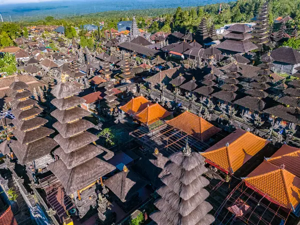 stock image Besakih Temple in the village of Besakih on the slopes of Mount Agung in eastern Bali, Indonesia