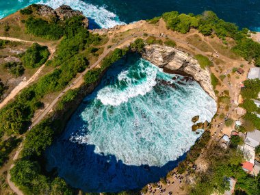 Endonezya 'nın Nusa Penida Adası' ndaki Kırık Plaj Havalimanı