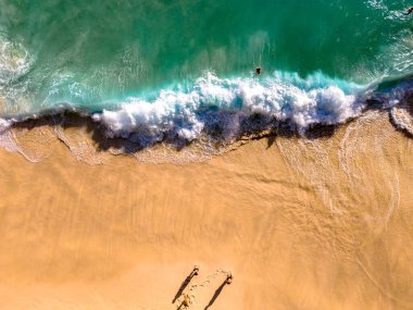Endonezya 'nın Nusa Penida Adası' ndaki Kelingking Plajı