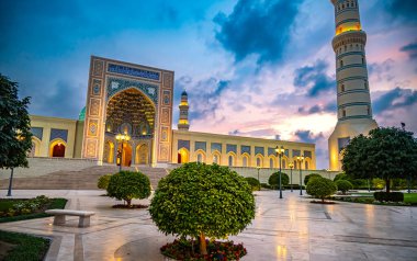 Umman, Sohar 'daki Sultan Qaboos Büyük Camii