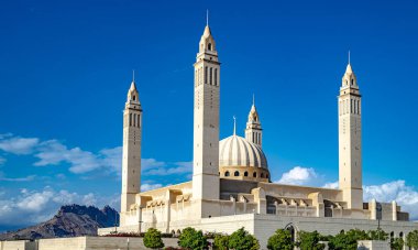 Nizwa Sultan Qaboos Camii, Umman