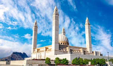 Nizwa Sultan Qaboos Camii, Umman