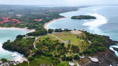 Güney Bali, Endonezya 'da Denpasar civarındaki Nusa Dua tatil köyü manzarası