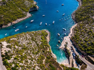 Porto Vromi Plajı, Zakynthos kıyısı, Yunanistan 'ın İyon Adaları
