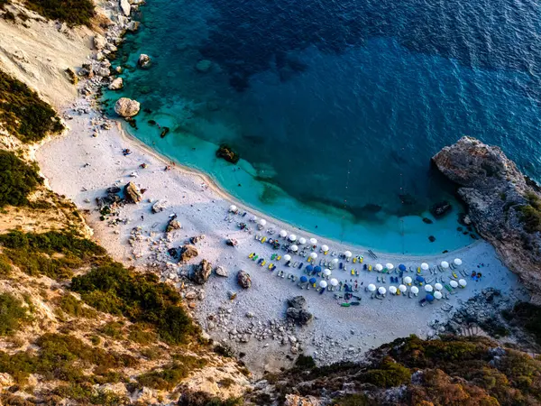 Agiofili Sahili, Lefkada kıyısı, Yunanistan 'ın İyon Adaları