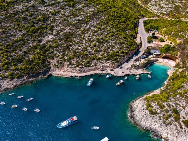 Porto Vromi Plajı, Zakynthos kıyısı, Yunanistan 'ın İyon Adaları