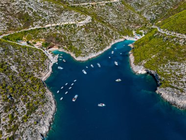 Porto Vromi Plajı, Zakynthos kıyısı, Yunanistan 'ın İyon Adaları