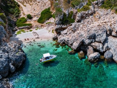 Vathi Lagadi, Yunanistan 'ın Zakynthos kıyısında.