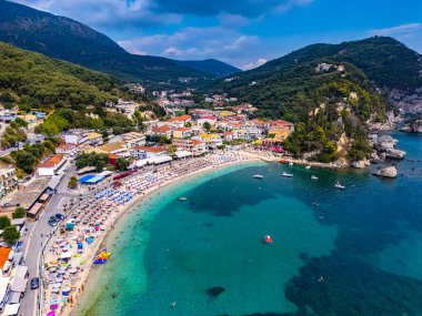 Yunanistan 'ın Epirus kentindeki Preveza bölgesindeki Parga' nın hava manzarası.