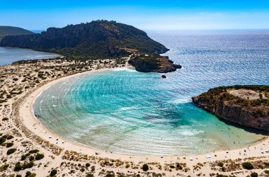 Messinia, Yunanistan 'daki Voidokilia Plajı manzarası.
