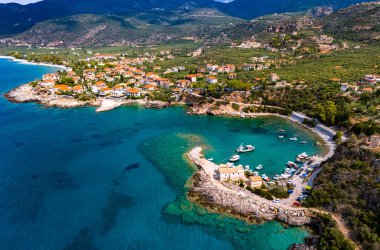 Kardamyli 'deki sahil manzarası, Yunanistan' daki Mani Yarımadası 'ndaki Messenia..