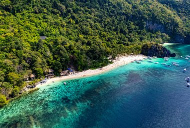 Filipinler, Palawan Adası 'nın kuzeyindeki El Nido yakınlarında yedi Komando Sahili