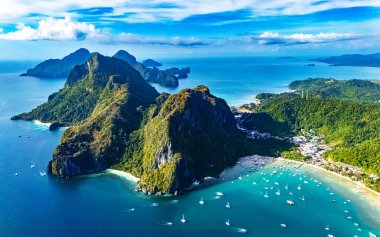 Filipinler, Palawan Adası 'nın kuzeyindeki El Nido' da Corong Corong Plajı