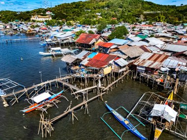 Filipinler 'in Palawan ilindeki Coron kasabasının yoksul ilçesi..