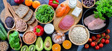 TLC diyetini temsil eden yiyecekler. Terapötik Yaşam Tarzı Değişiklikleri