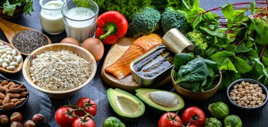 Osteoporoz ve sağlıklı kemikler için önerilen gıda ürünleri.