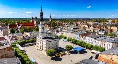 Polonya 'nın Büyük Voyvoda bölgesindeki Leszno eski kentinin mimarisi