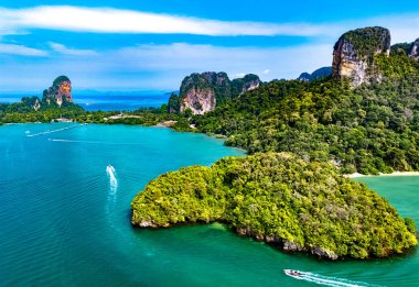 Tayland, Krabi yakınlarındaki Railay 'ın hava görüntüsü