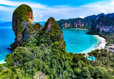 Tayland, Krabi yakınlarındaki Railay 'ın hava görüntüsü