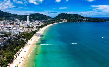 Patong 'un Tayland' daki Phuket Adası 'ndaki hava manzarası.