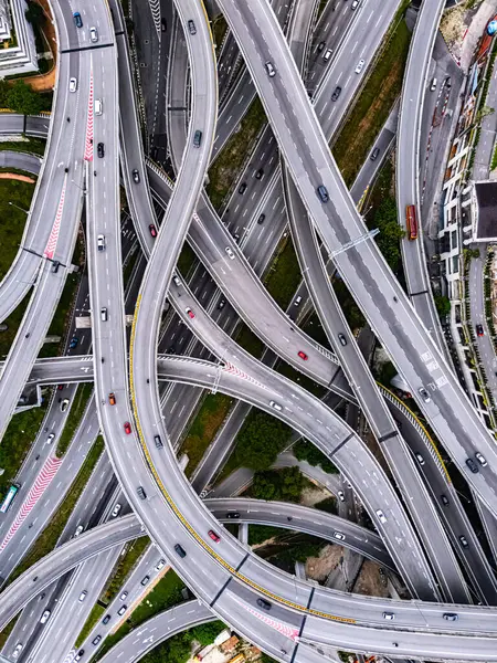 Kuala Lumpur, Malezya yakınlarındaki Petaling Jaya 'da spagetti kavşağı.