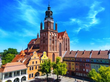 Batı Pomeranya Voyvoda St. Mary Kilisesi ile Stargard manzarası, Polonya.