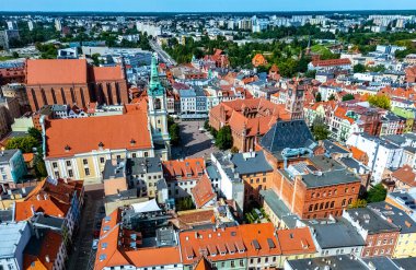 Polonya 'nın başkenti Kuyavian-Pomeranya Voyvoda Torun' un eski kasabasının manzarası. UNESCO Dünya Mirası Alanı