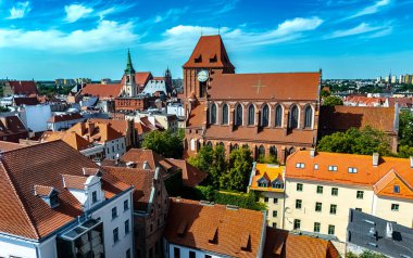 Torun Katedrali, Polonya 'nın eski Torun kasabası manzarası. UNESCO Dünya Mirası Alanı