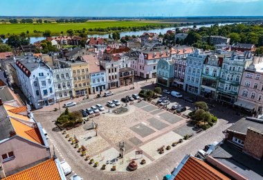 Pomeranya Voyvoda, Polonya 'daki Vistula Nehri üzerindeki Tchew kenti