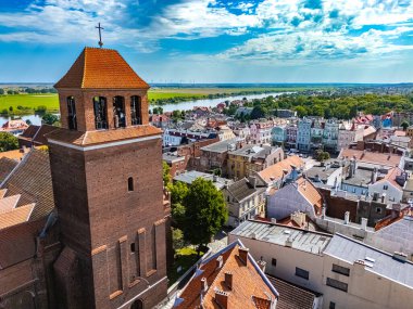 Pomeranya Voyvoda, Polonya 'daki Vistula Nehri üzerindeki Tchew kenti