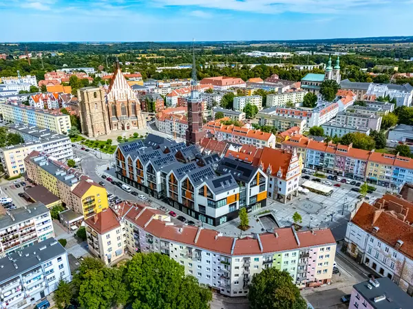 Polonya 'nın Opole Voyvoda Nysa şehrinin manzarası
