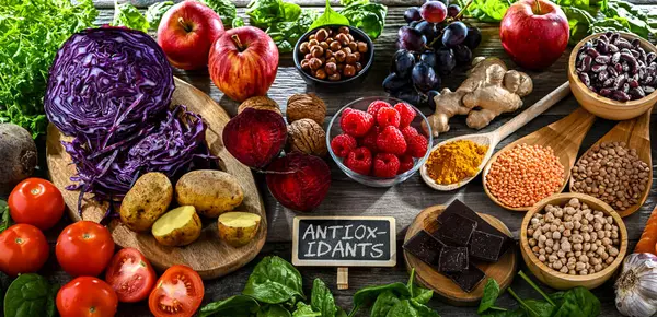 Antioksidan açısından zengin gıdalar. Sağlıklı beslenme