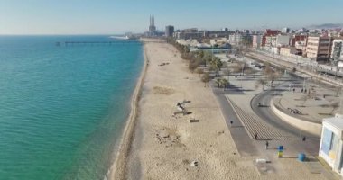 Köprü petrol - pont del petroli, deniz üzerinde yürümek için bir yer badalona, İspanya