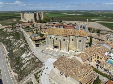 Montealegre de Campos, Castilla y Leon İspanya Valladolid 'de. Kilise Havarisi Aziz Peter