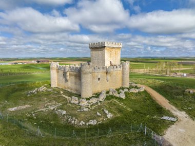 Castle Villalonso, o hala kendi iç ve yüksek Savunma duvarları, il, Zamora, İspanya içinde tutmak bir ortaçağ kalesi