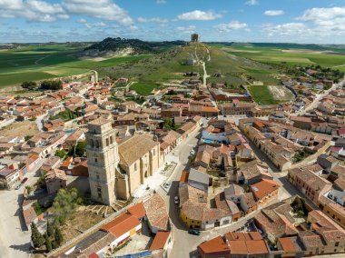 Valladolid 'deki Mota del Marques, panoramik şehir mi? Orta görünüm İspanya